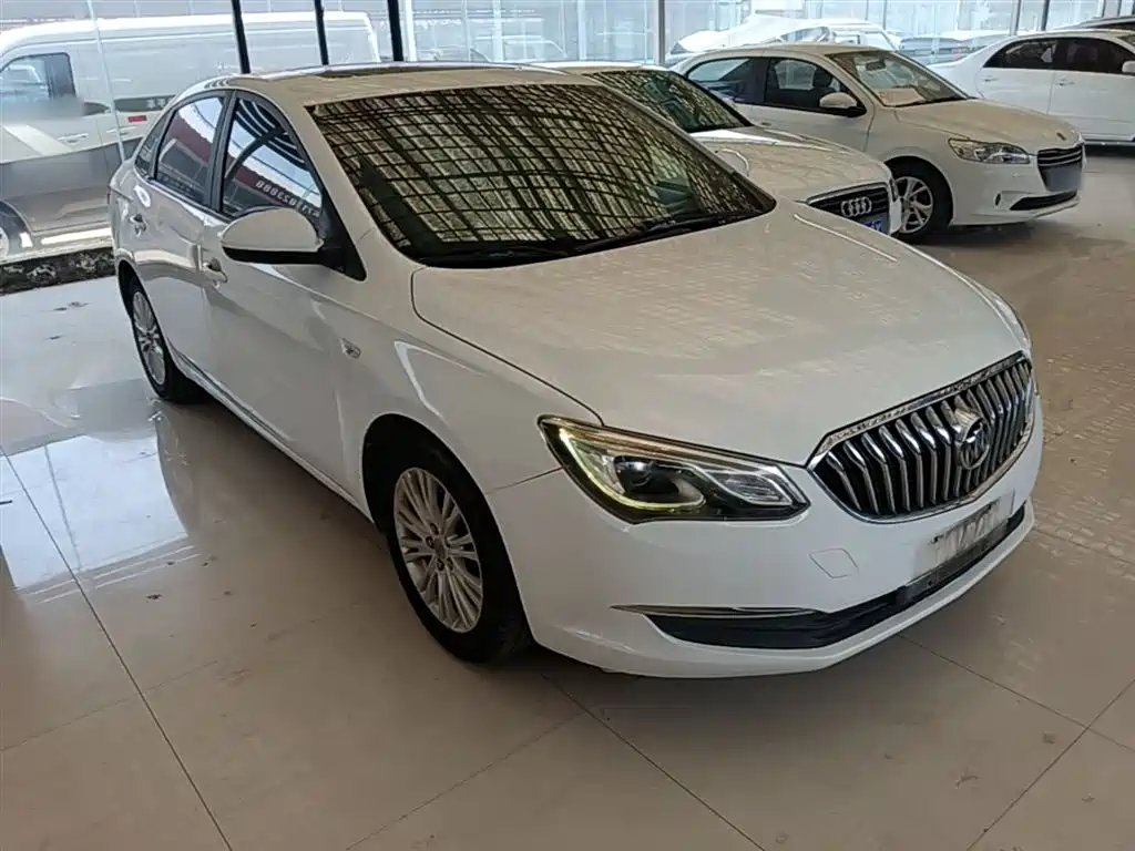 Buick Excelle 2015 15N Automatic Elite фото 4