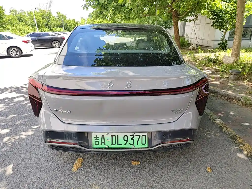 Hongqi EH7 2024 Model 760 Pro+ AWD фото 4