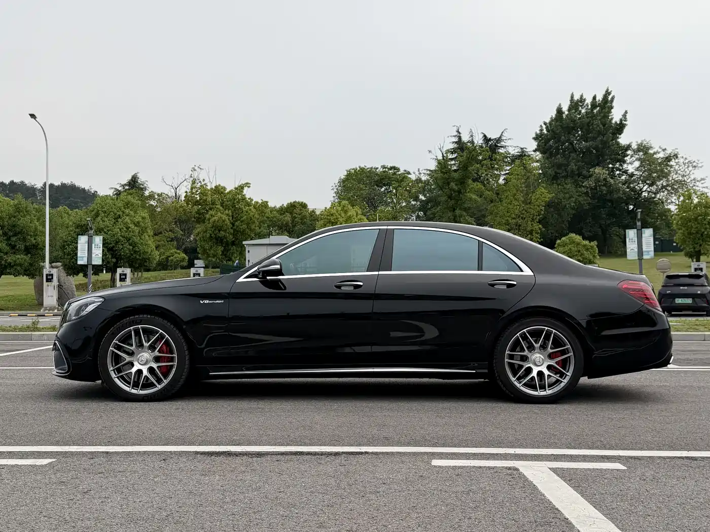 Mercedes-Benz S-Class AMG 2018 AMG S 63 L 4MATIC+ фото 18