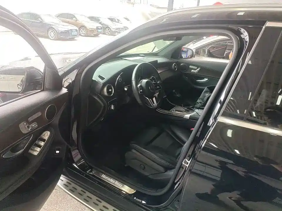 Mercedes-Benz GLC 2020 GLC 300 L 4MATIC Dynamic фото 6