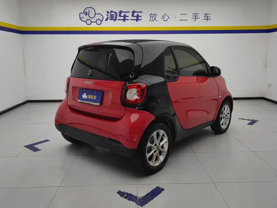 smart fortwo 2018 2018 1.0L 52kW Hardtop Agile Edition China V