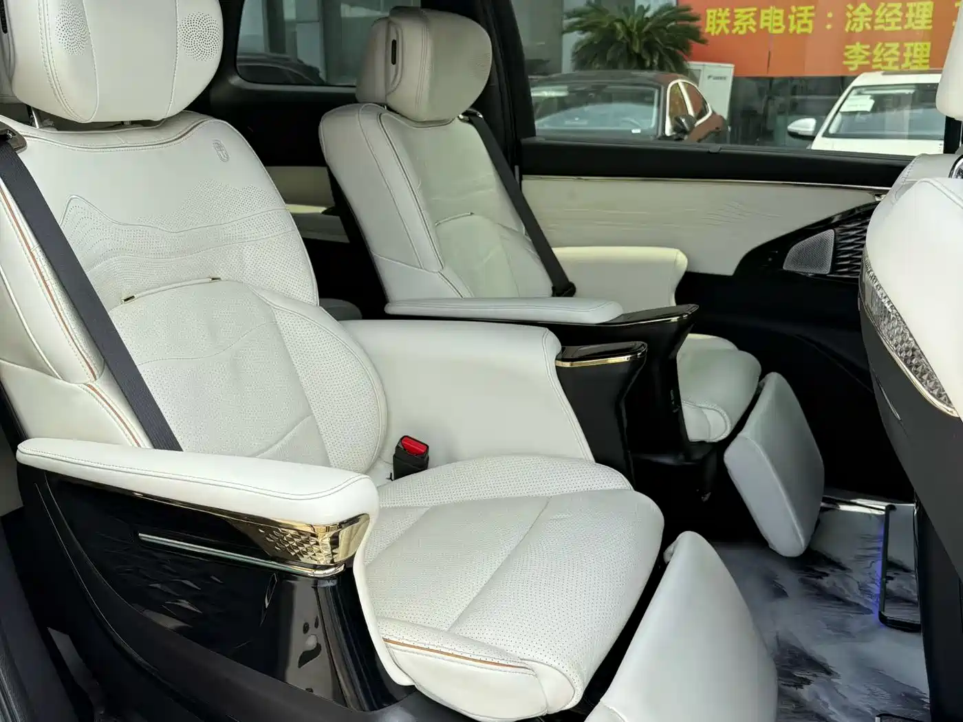 GAC Trumpchi Trumpchi M8 2024 Patriarch Series 400T Ultimate Edition фото 9