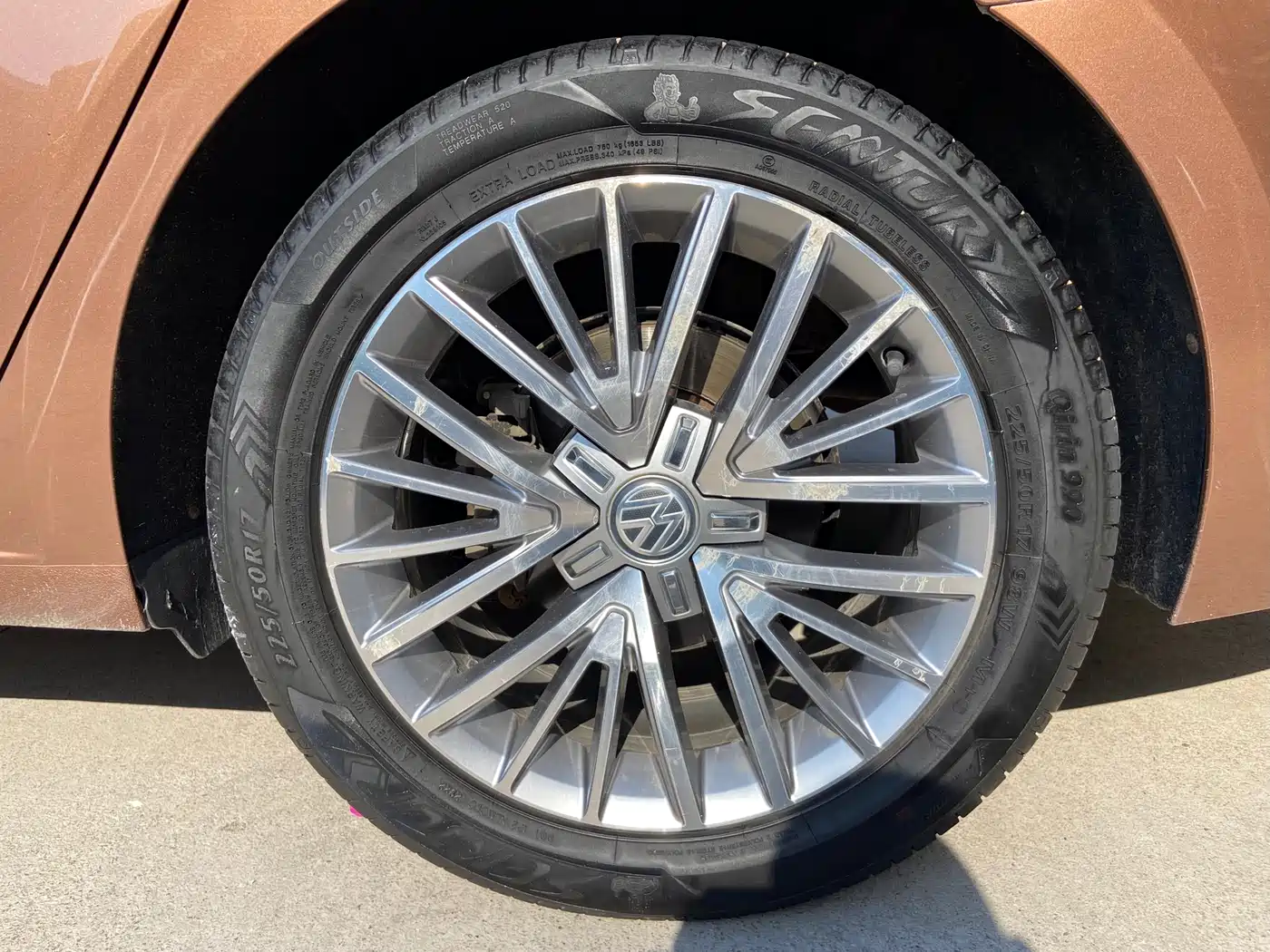 Volkswagen Lamando 2015 330TSI DSG Luxury Edition фото 19