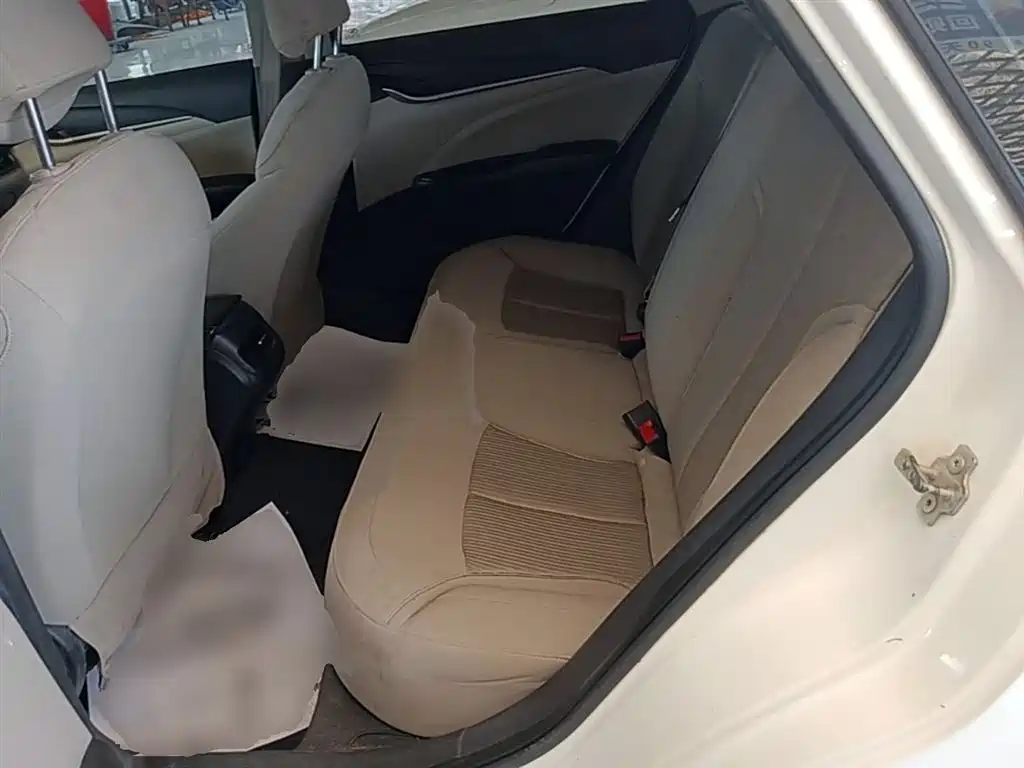 Buick Excelle 2015 15N Automatic Elite фото 17