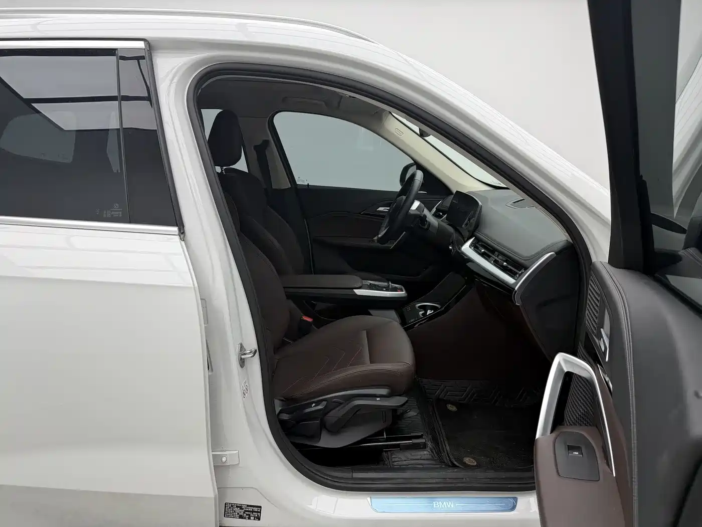 BMW X1 2023 sDrive20Li X Design Package фото 10