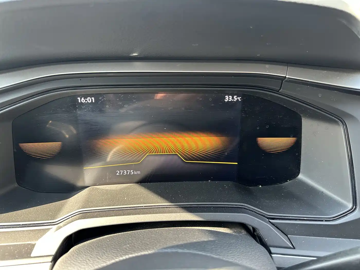 Volkswagen Polo 2021 Plus 1.5L Automatic Panorama Enjoyment Edition фото 11