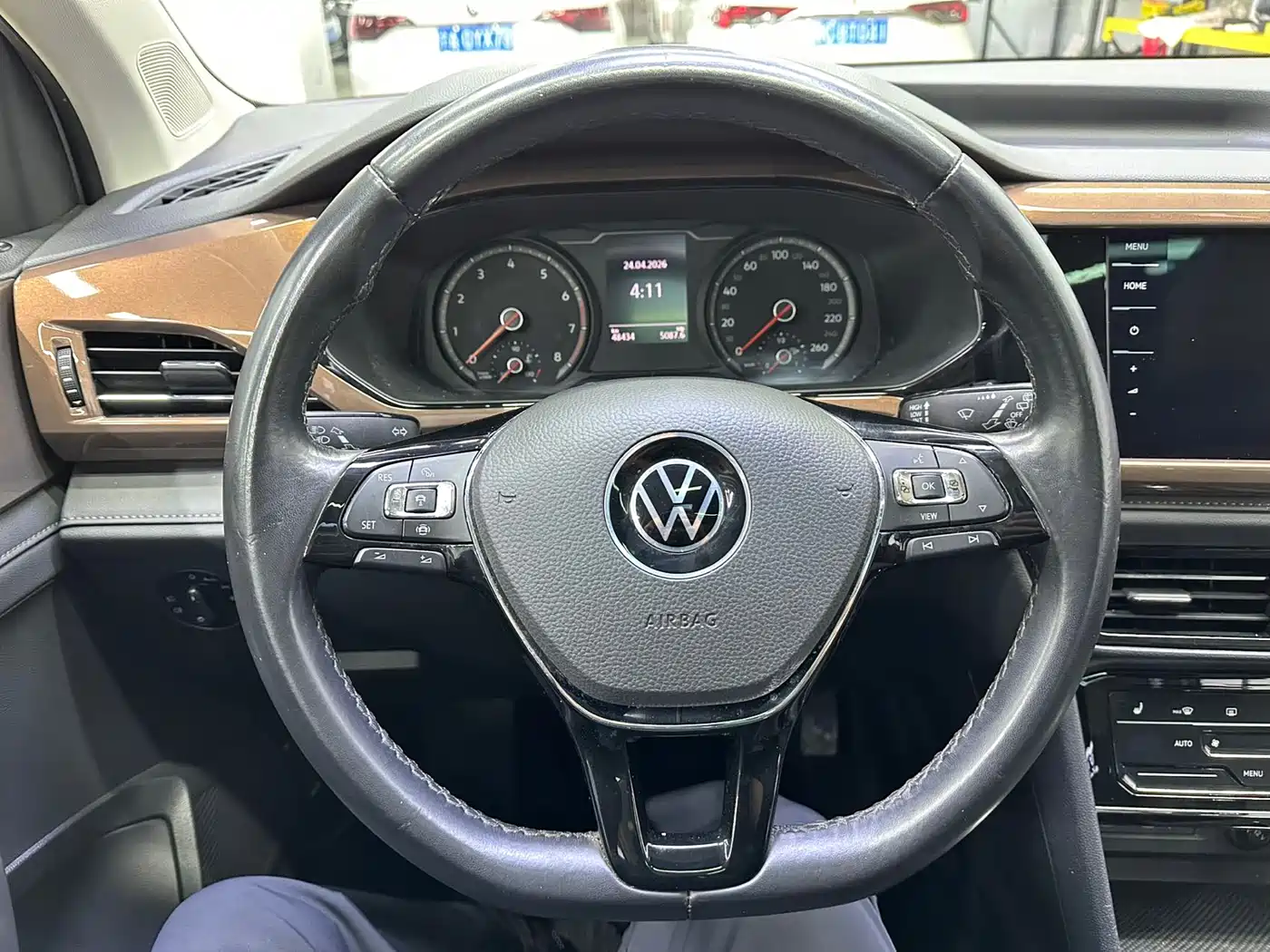 Volkswagen Tharu 2021 280TSI 2WD Luxury Plus фото 9