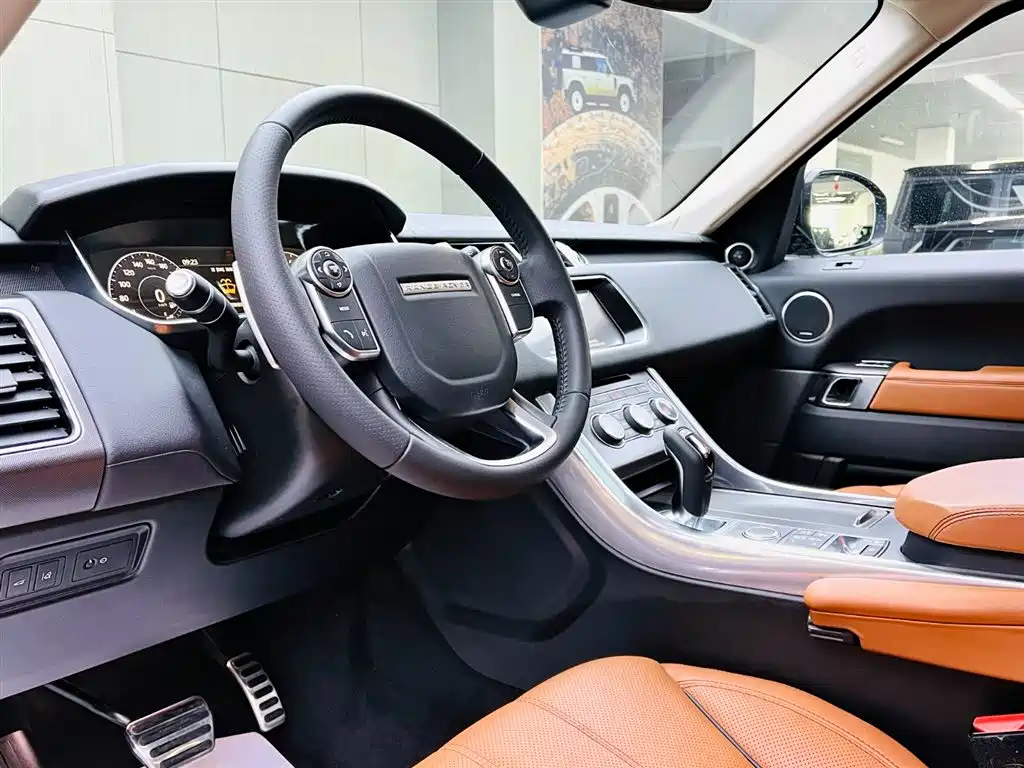 Land Rover Range Rover Sport 2017 3.0 SC V6 HSE DYNAMIC фото 8