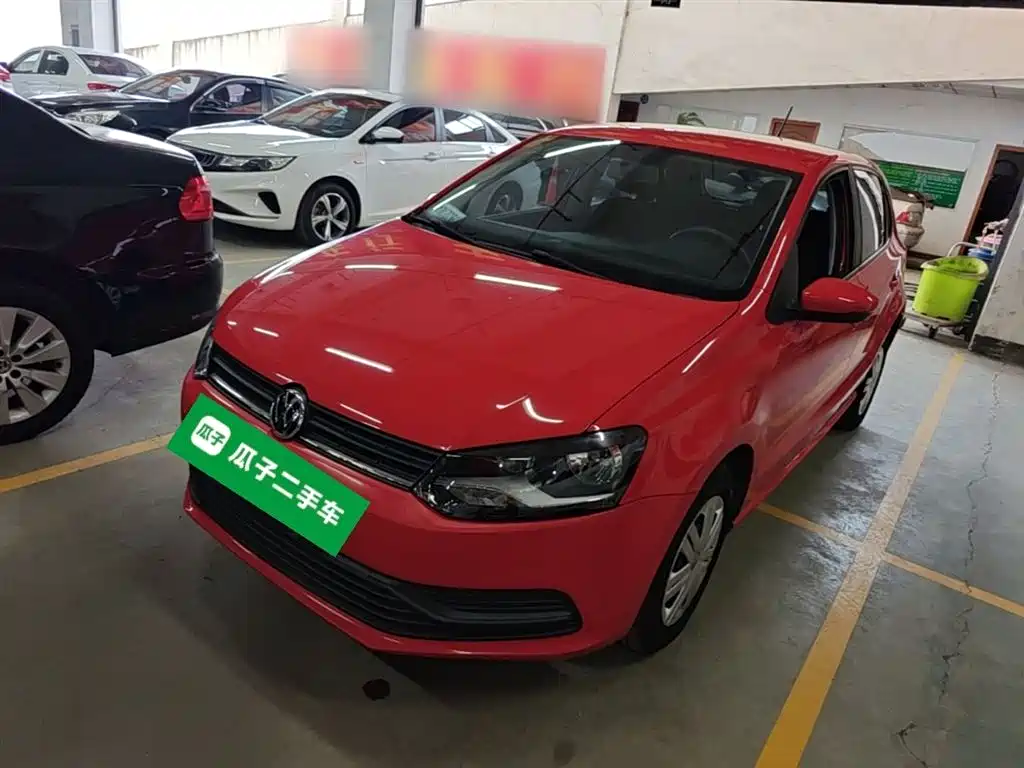 Volkswagen Polo 2016 1.4L Automatic Trend фото 2