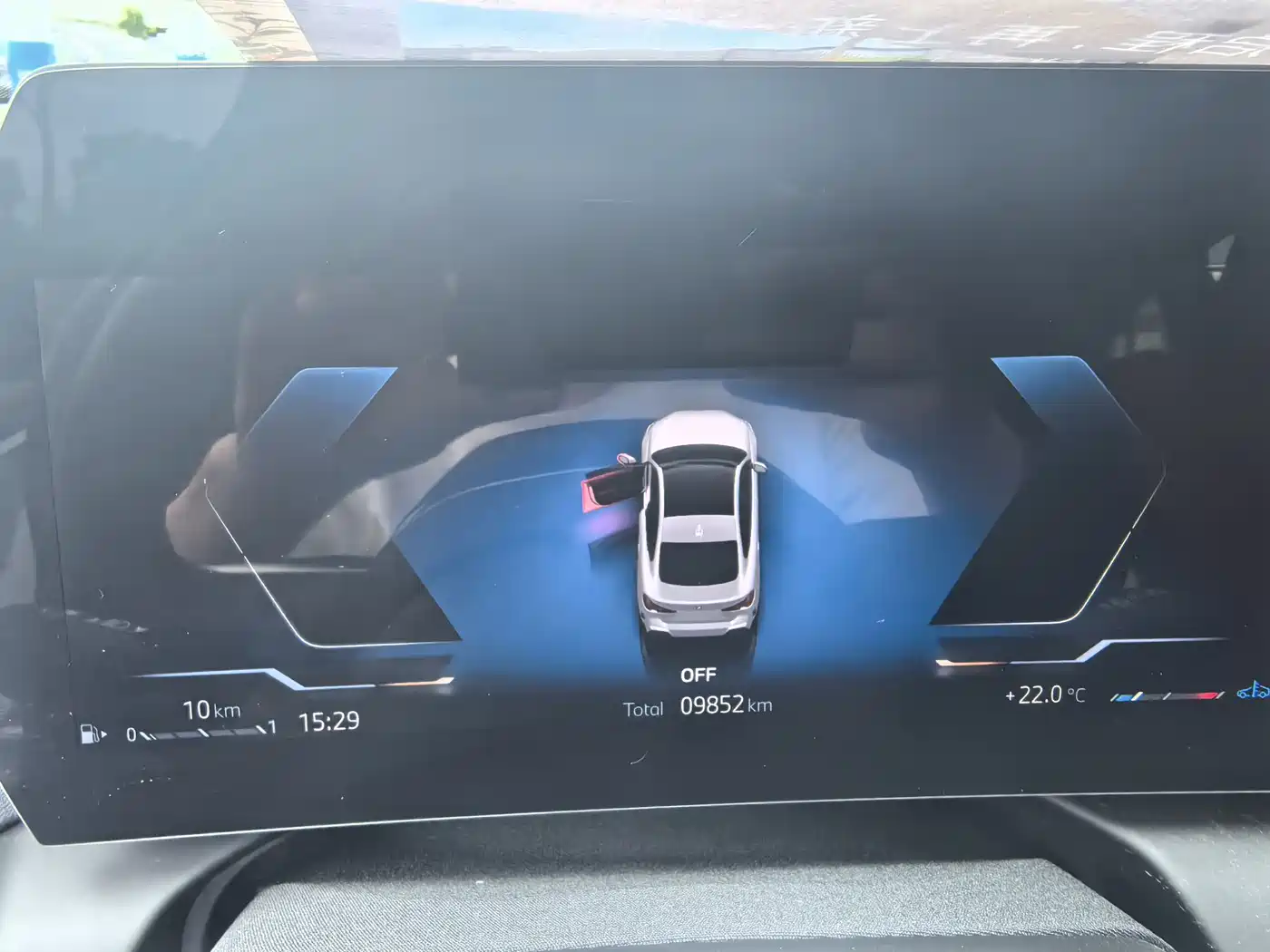 BMW 2 Series 2025 225L M Sport Package фото 10