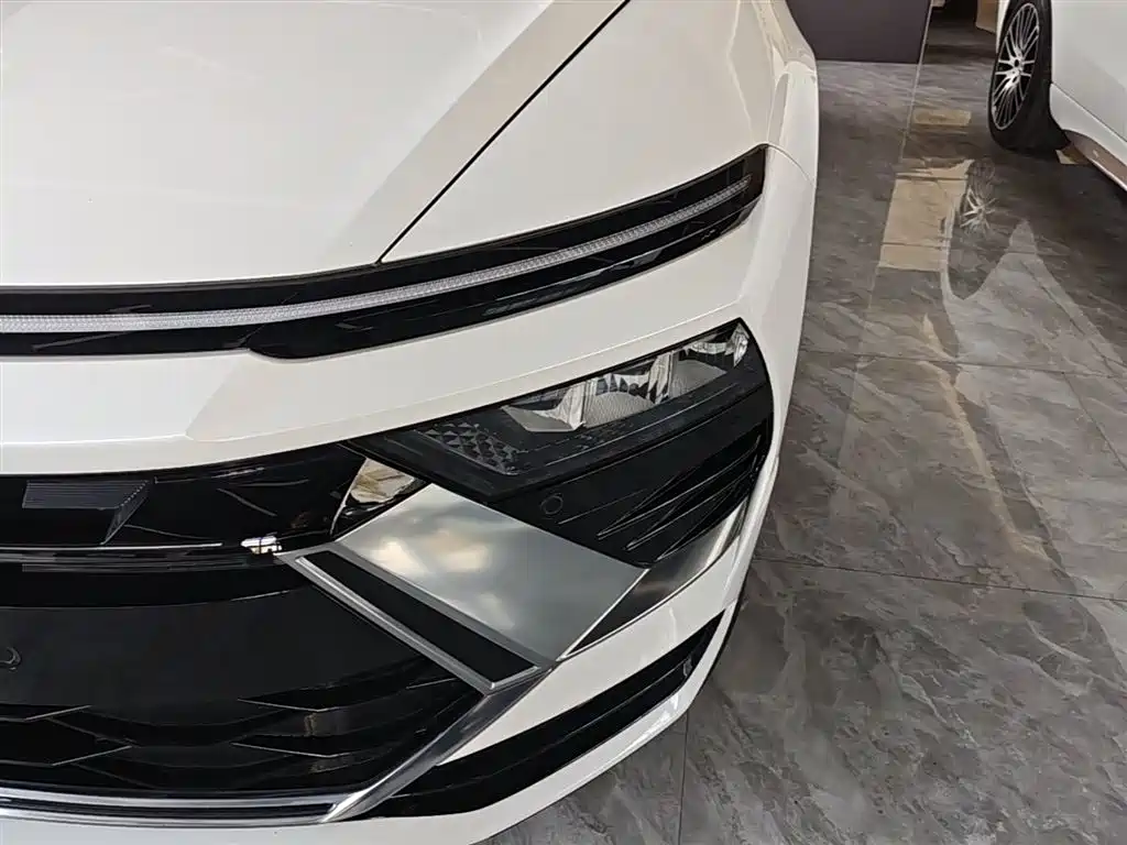 Hyundai Sonata 2024 1.5T Pro фото 24