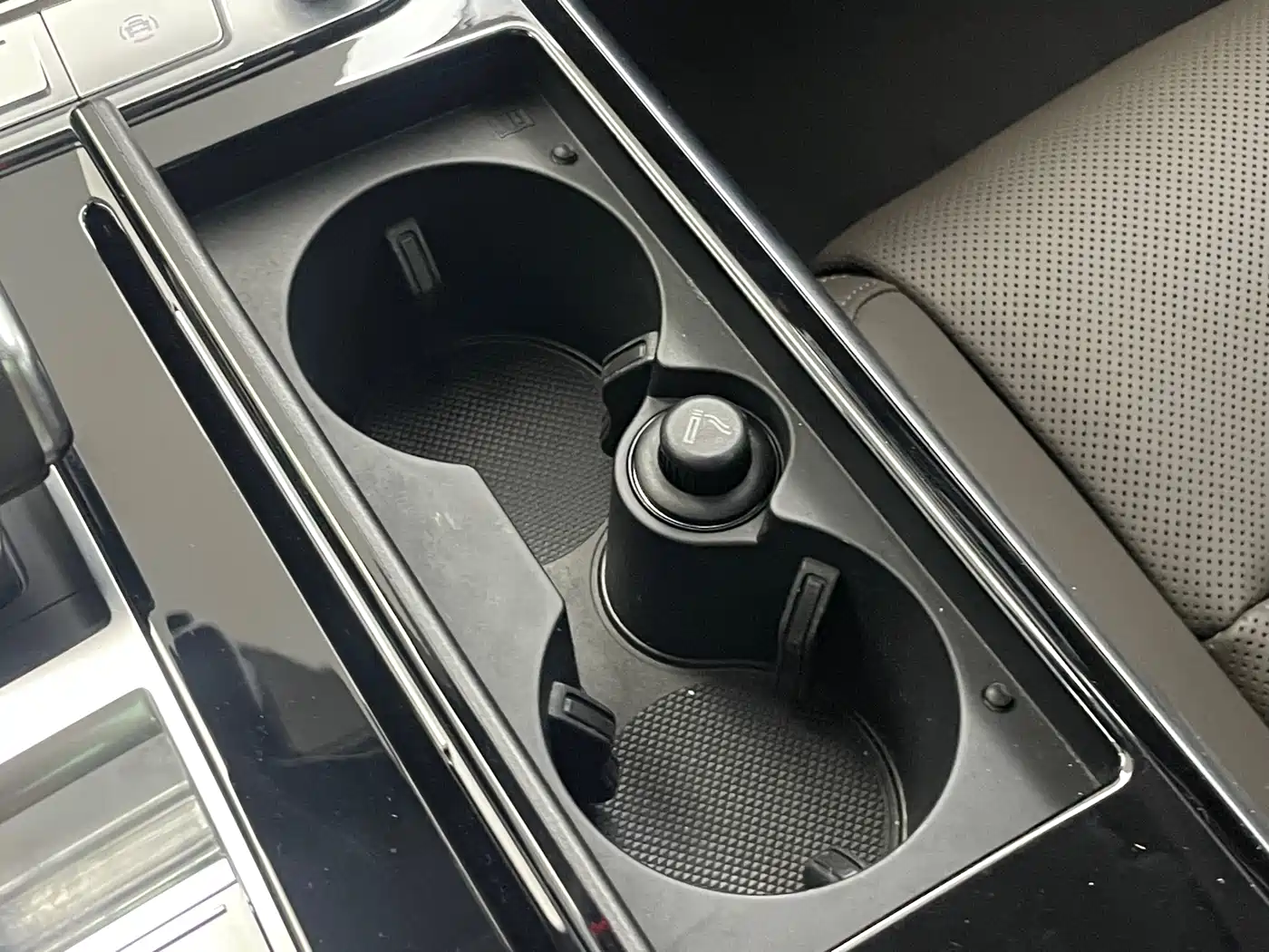 Audi A8 2021 A8L 50 TFSI quattro Luxury фото 19