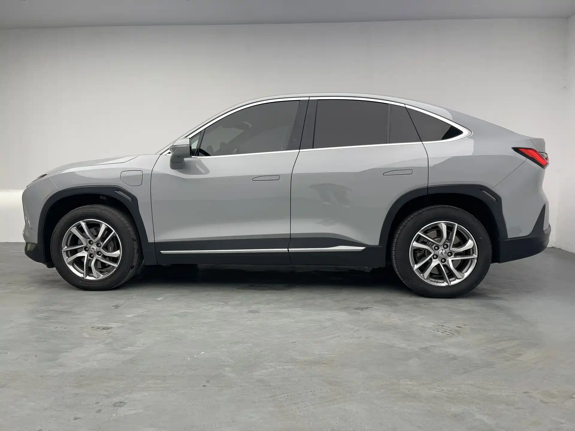Фото 5 - NIO EC6