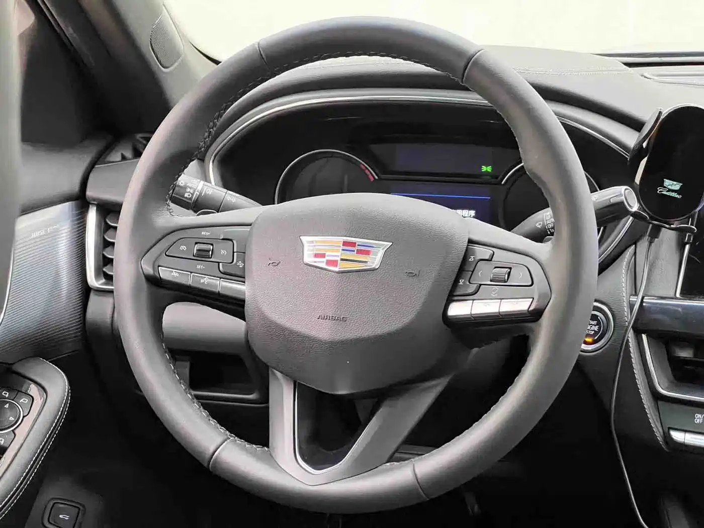 Cadillac CT5 2022 28T Luxury (Standard) фото 22