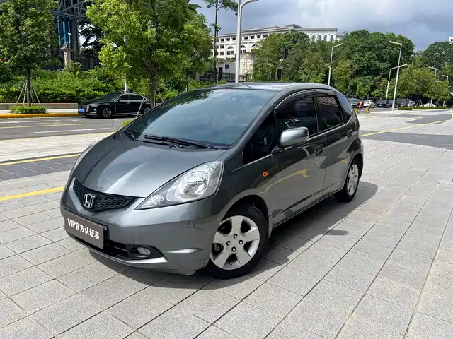  Honda Fit 2008 Model 1.5L Automatic Luxury Edition