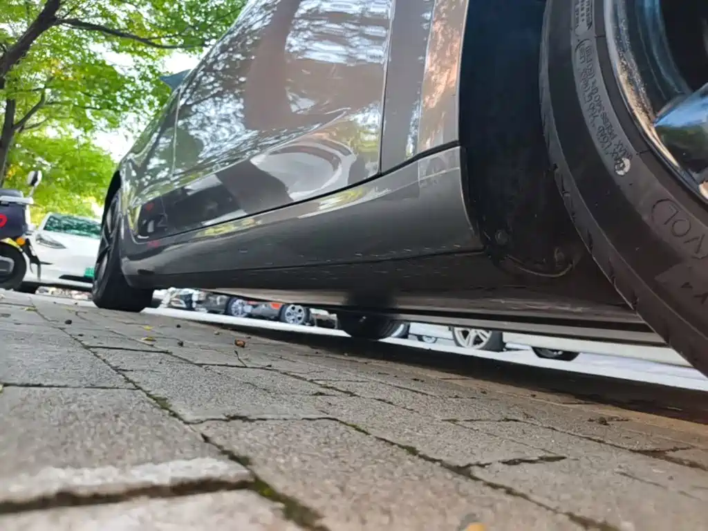 Фото 21 - Tesla Model 3