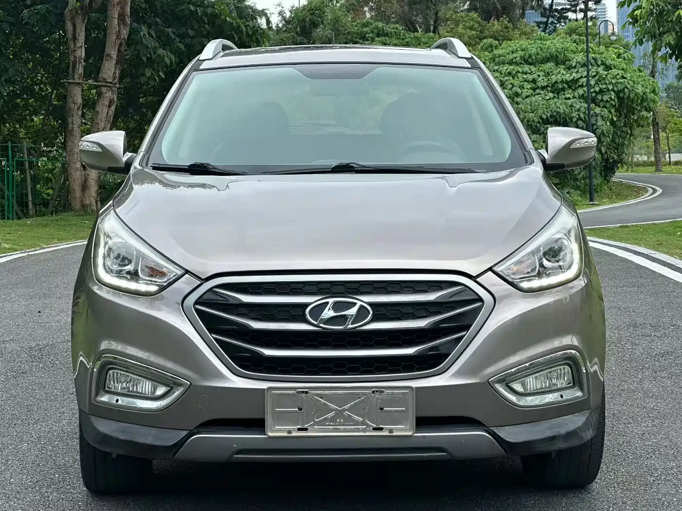 Hyundai Beijing Hyundai ix35 2013 2.0L Auto 2WD Smart GLS China IV фото 2