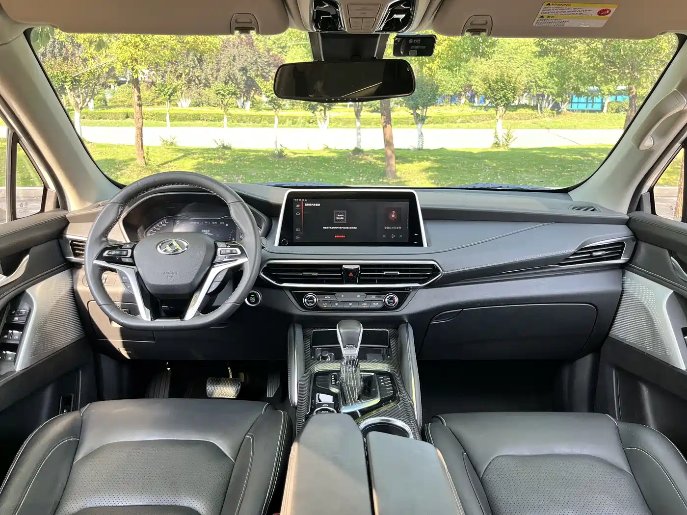 SAIC Maxus D90 2017 2.0T Automatic 4WD Sirius фото 6