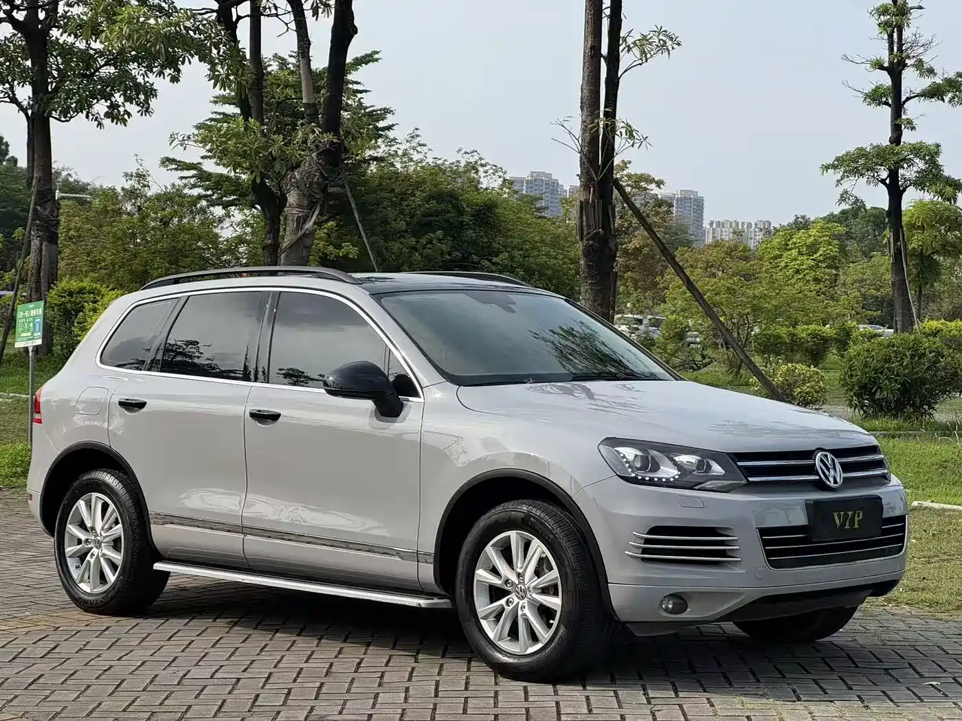 Volkswagen Touareg 2014 3.0TSI New Edge Edition фото 3