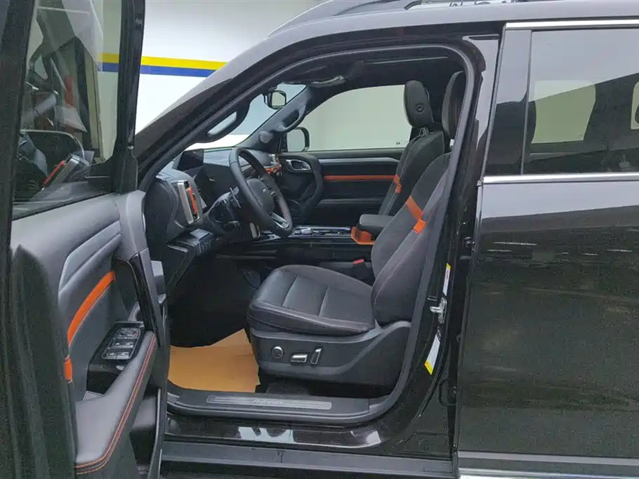 Haval Big Dog 2021 Facelift 2.0T DCT AWD Howling Celestial Dog Edition фото 9