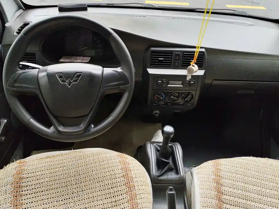 Wuling Motors Wuling Rongguang 2017 2017 1.5L Extended Basic