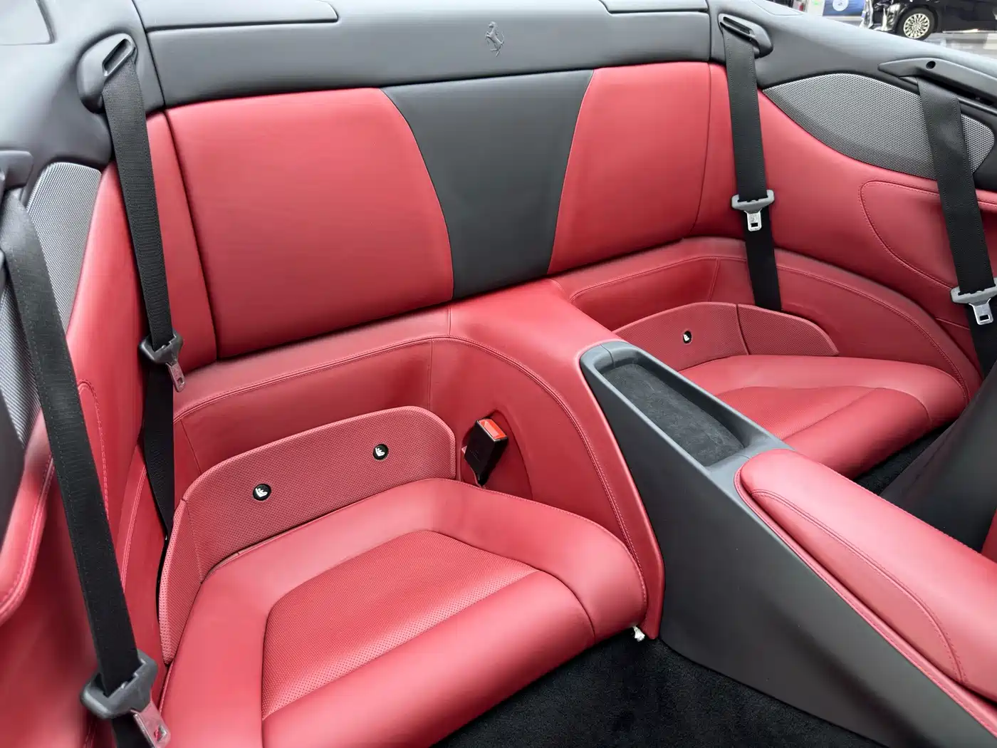 Ferrari Portofino 2019 2018 Model 3.9T