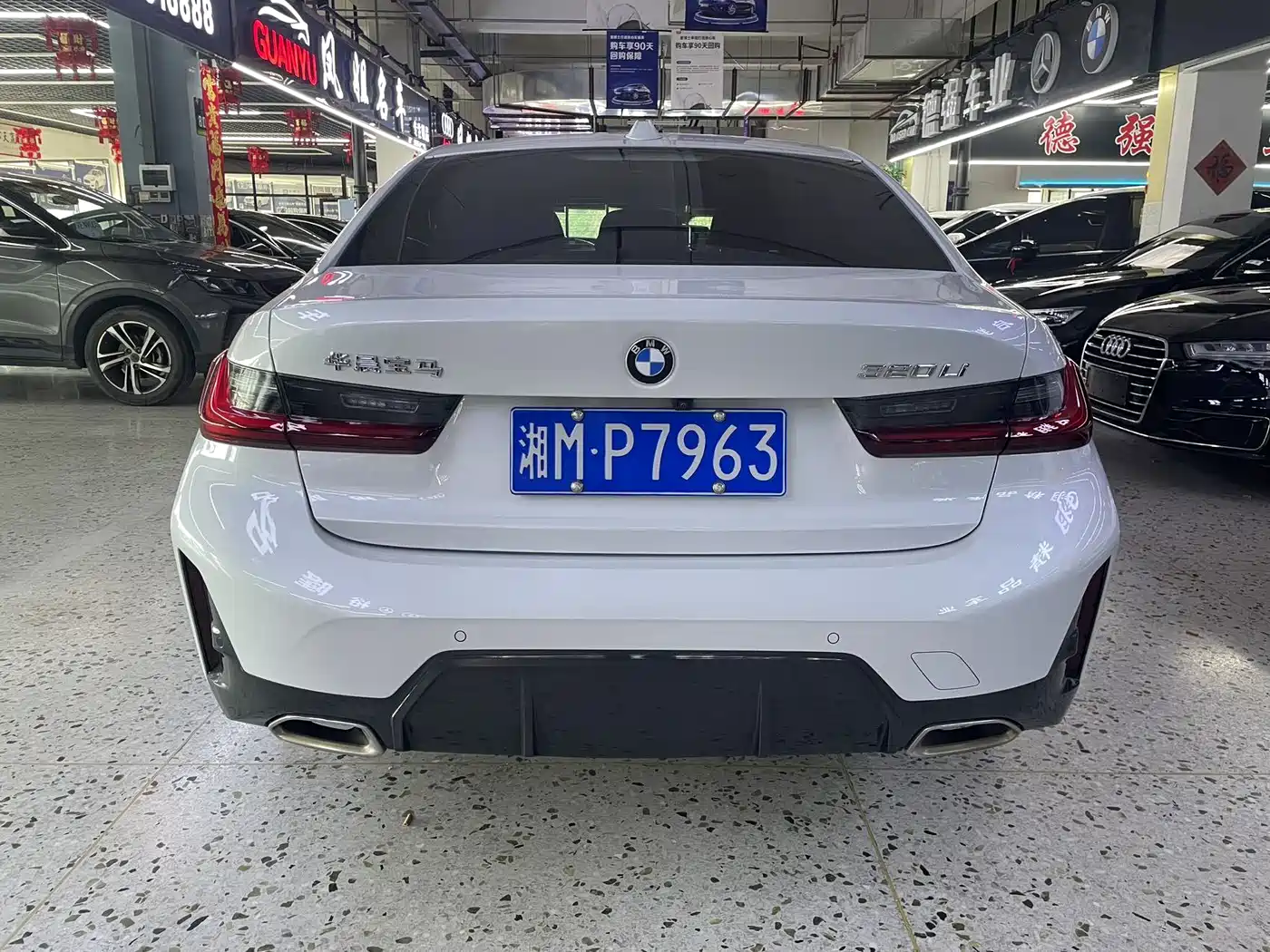 BMW 3 Series 2023 320Li M Sport Package фото 5