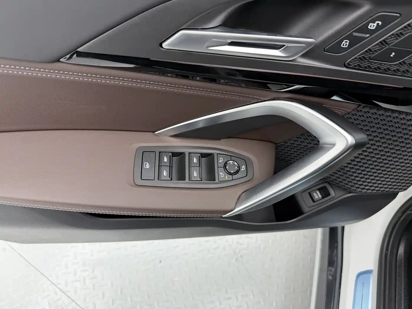BMW X1 2023 sDrive20Li X Design Package фото 17