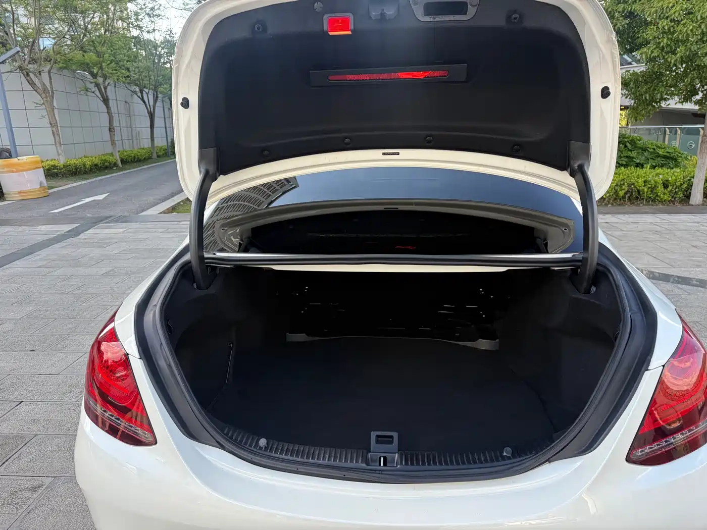 Mercedes-Benz C-Class 2019 Facelift C 260 L Sport фото 40