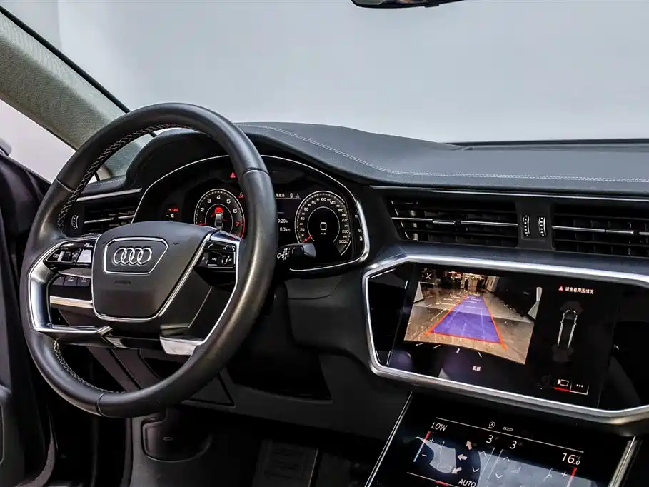 Audi A7L 2024 45TFSI S-line Dream Edition Crystal Package фото 21
