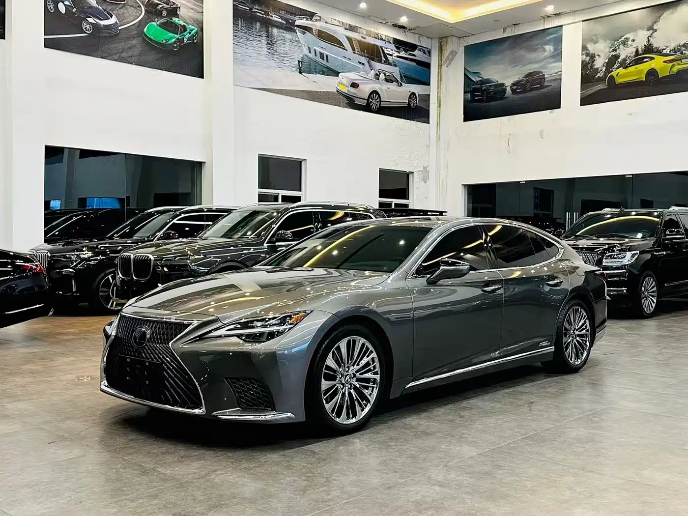 Lexus LS 2021 500h Luxury Edition