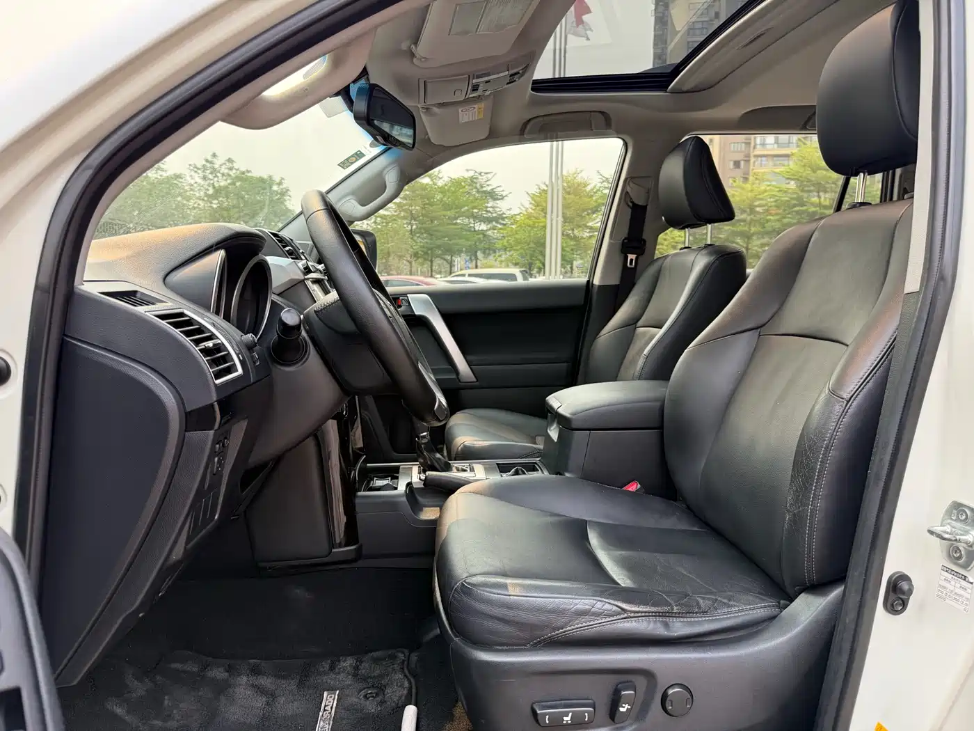 Toyota Prado 2016 2.7L Auto Standard Edition фото 4