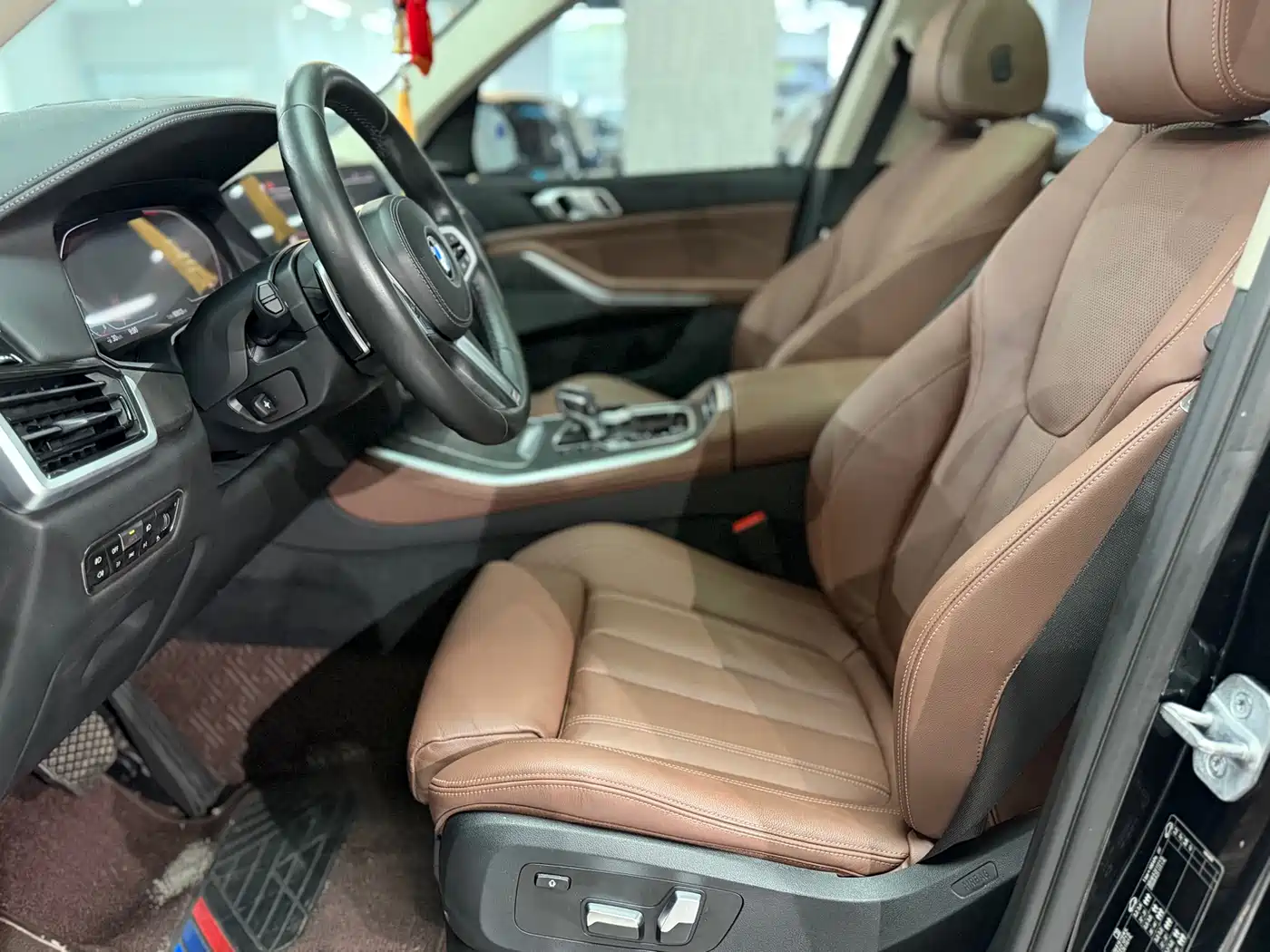 BMW X5 (Import) 2021 xDrive40i M Sport Package фото 4