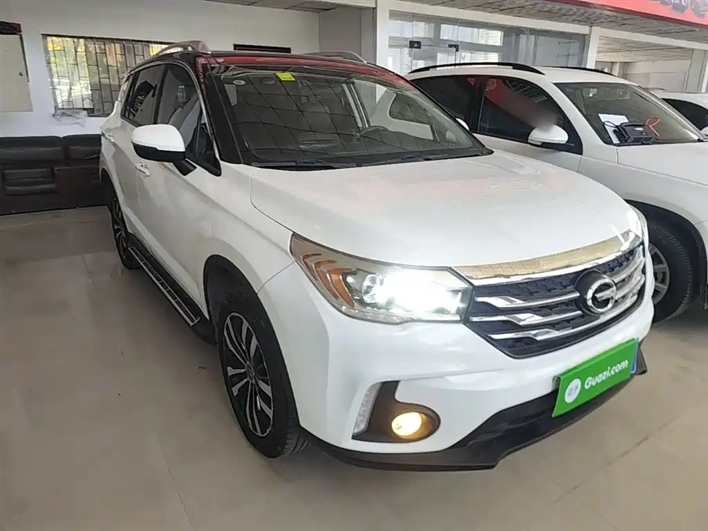 GAC Trumpchi Trumpchi GS4 2015 200T G-DCT Luxury Edition фото 4