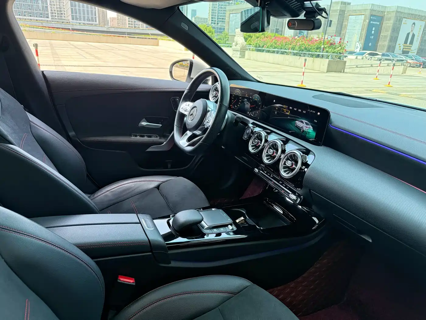 Mercedes-Benz CLA (Import) 2023 CLA 200 фото 8