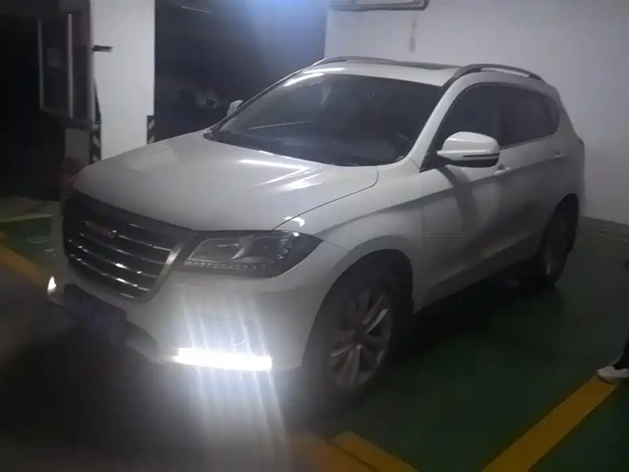 Haval H2 2014 1.5T Manual 2WD Premium Edition
