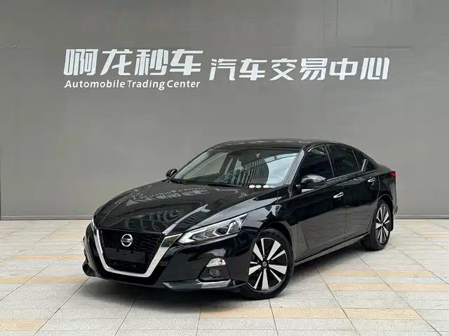 nissan teana
