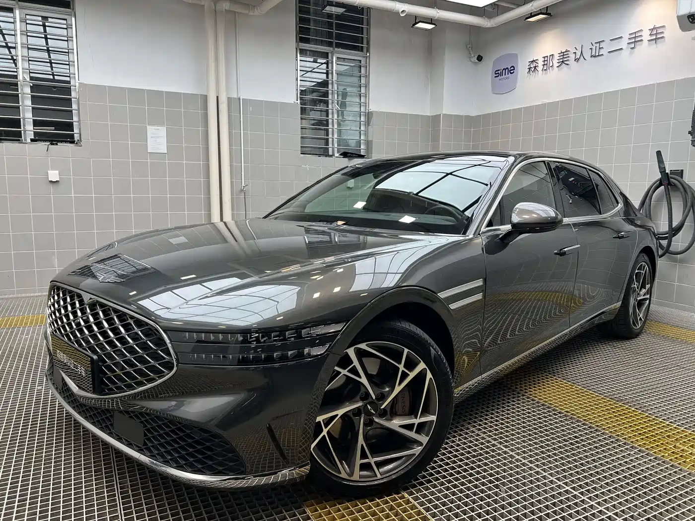 Genesis G90 2024 2023 3.5T Flagship Version