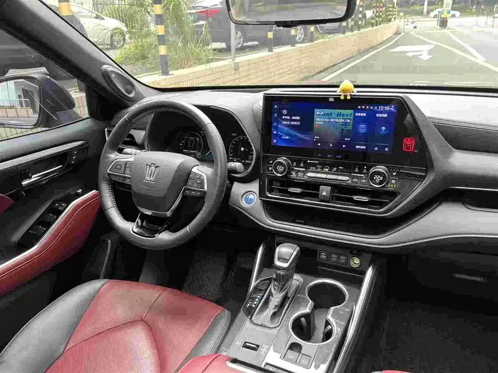 Toyota Crown Kluger 2023 2023 2.5L HEV AWD Flagship Edition