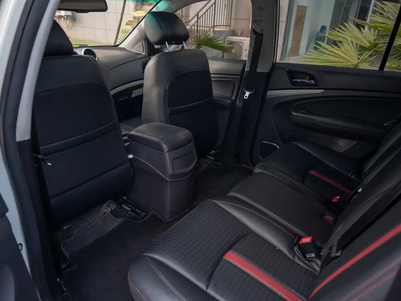 BYD S7 2015 2.0T Automatic Premium фото 6