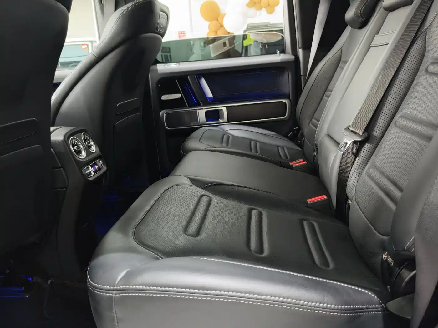 Mercedes-Benz G-Class 2022 G 500 фото 12