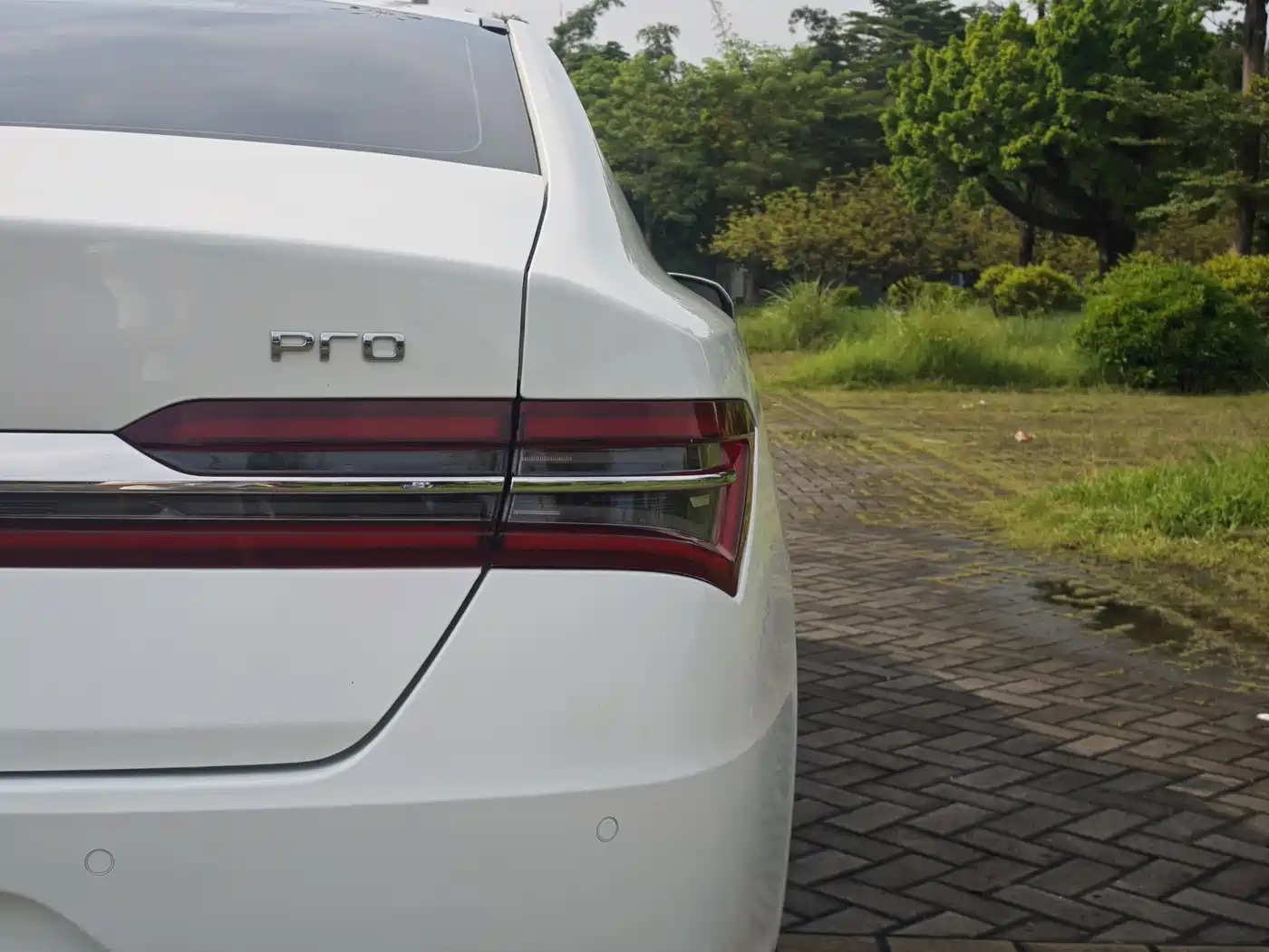 BYD Qin Pro 2021 2020 Surpass Edition 1.5TI Automatic Flagship
