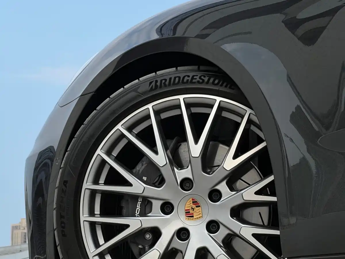Porsche Panamera 2026 Panamera 4 Executive Long Wheelbase 2.9T фото 18