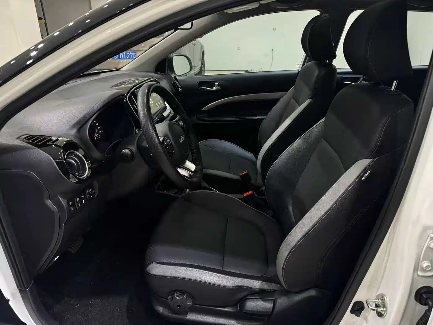 Kia KX1 2021 1.4L CVT Fun Sunroof Version фото 8