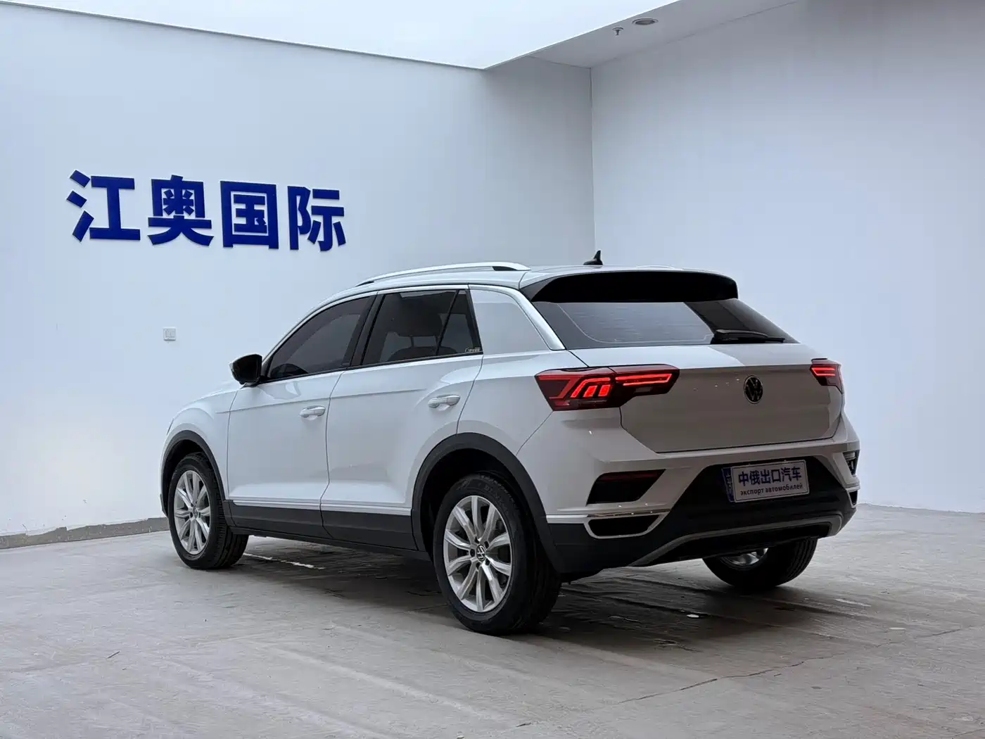 Volkswagen T-ROC 2021 280TSI DSG 2WD Comfort Connected фото 20