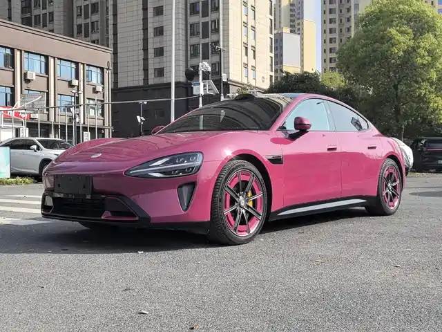 XIAOMI CAR XIAOMI SU7