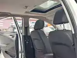 Photo 17 - Changan Eado XT