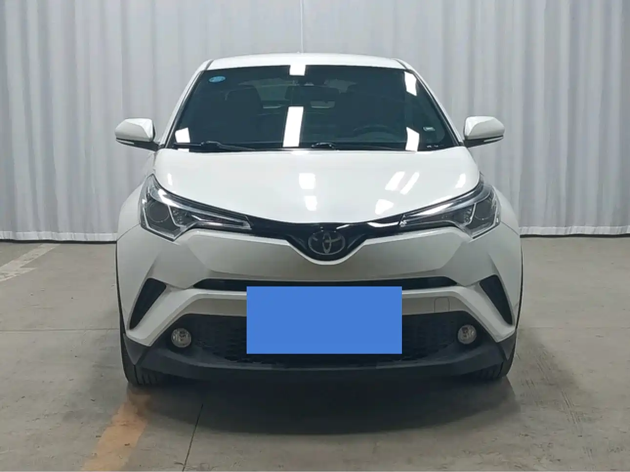 Toyota C-HR 2018 2.0L Leading Edition China VI