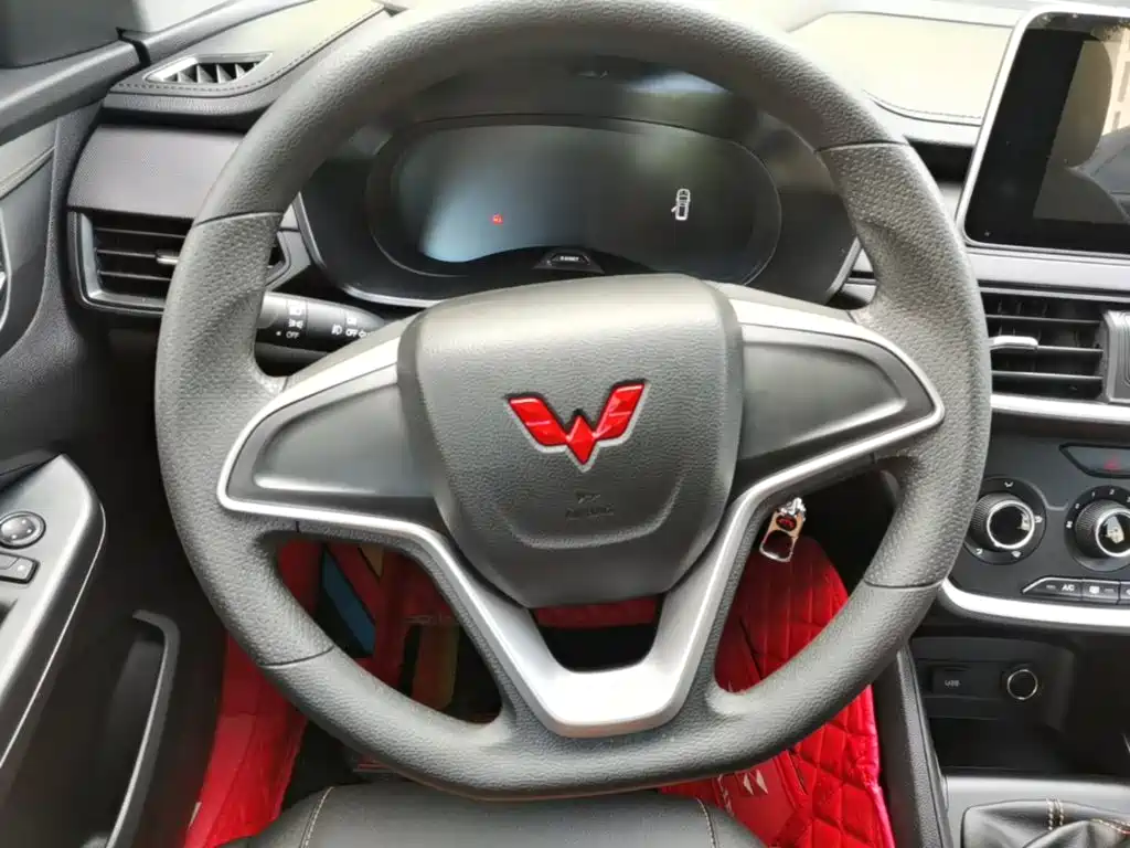 Wuling Motors Wuling Hongguang S3 2022 2019 1.5L Manual Comfort Model China VI