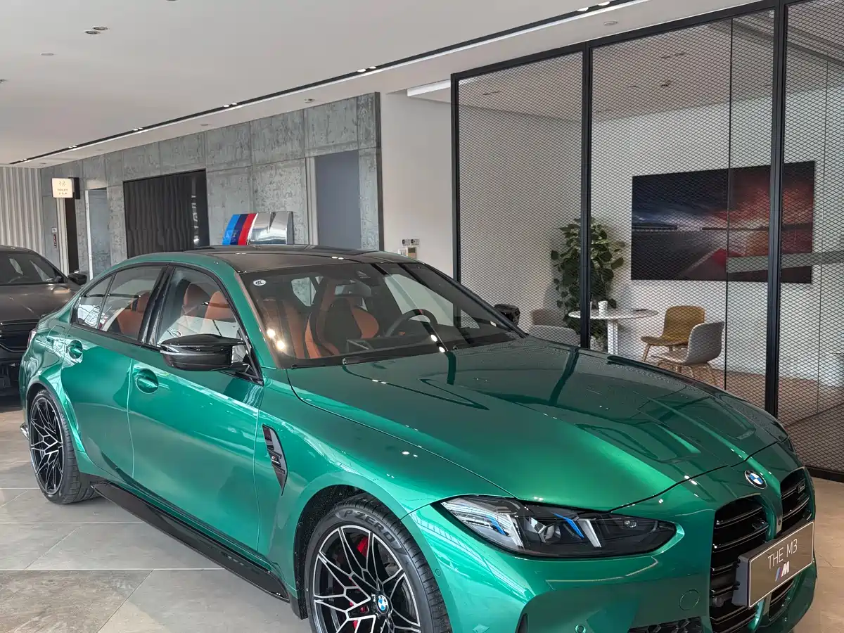 BMW M3 2024 M3 Sedan M xDrive Competition фото 3